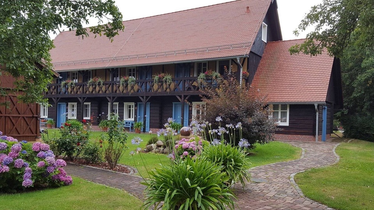 Burg Apartment | Fabulous vacation apartment "Schlangenkönig" - apartment on the Schiemenzfliess