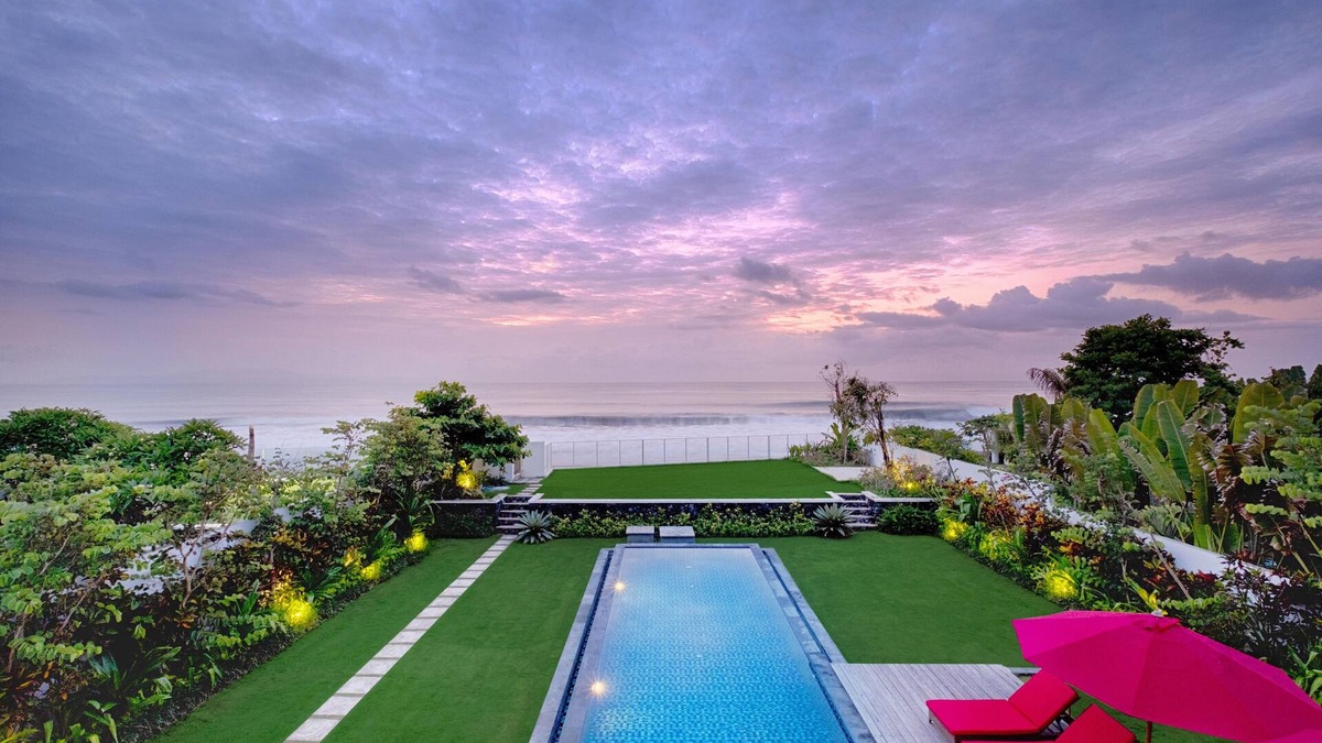 Keramas Villa | Fabulous Vibes of Five Bedrooms Beachfront Villa in Keramas
