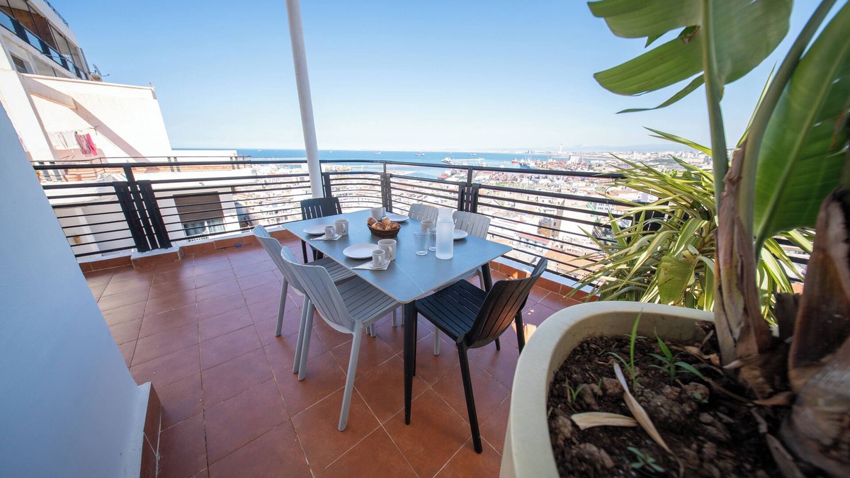 Algiers Apartment | Facing the Bay - Panoramic view