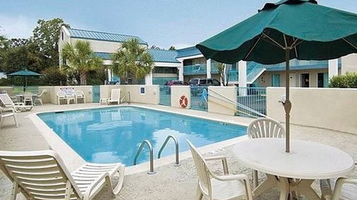 Natchez Hotel | FairBridge Inn Express Natchez