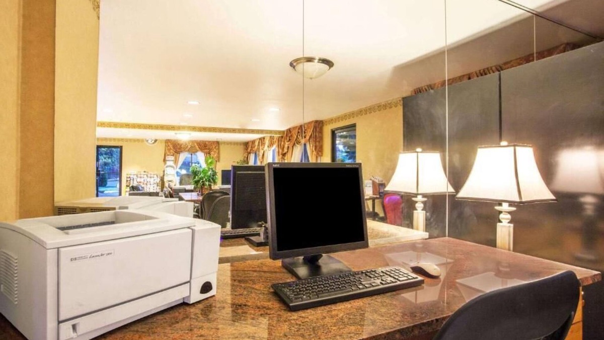 Tukwila Hotel | FairBridge Inn Express Tukwila