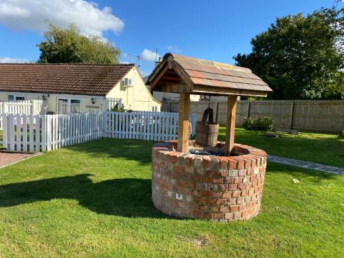 Hartpury Apartment | fairfeilds cottage Frog Trotters Bottom
