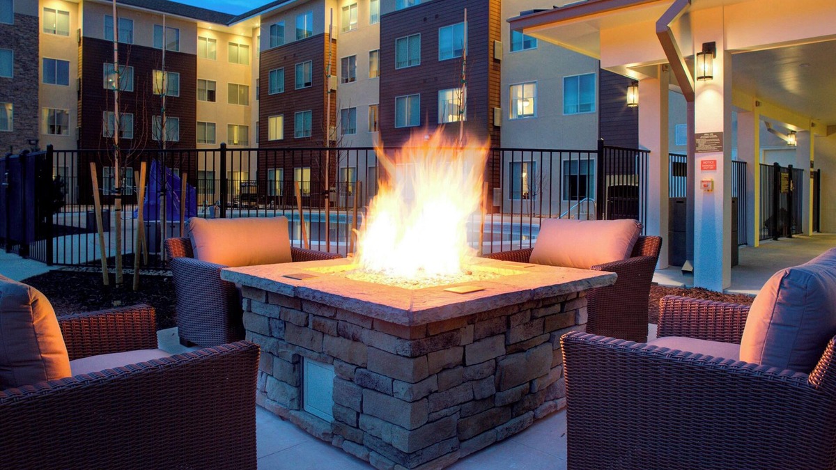 Broomfield Hotel | Fairfield by Marriott Inn & Suites Boulder Broomfield/Interlocken