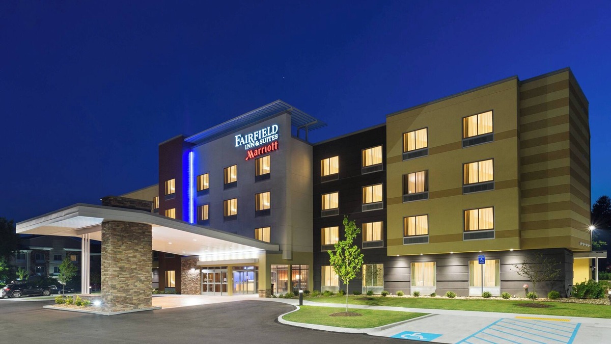 Pricedale Hotel | Fairfield Inn and Suites by Marriott Belle Vernon