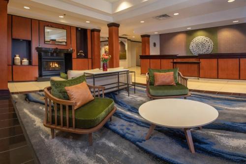 Harrisonburg Hotel | Fairfield Inn and Suites by Marriott Harrisonburg