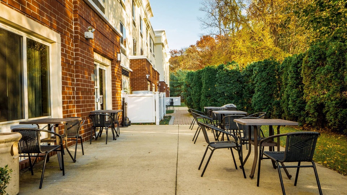 Medford Hotel | Fairfield Inn by Marriott Medford Long Island