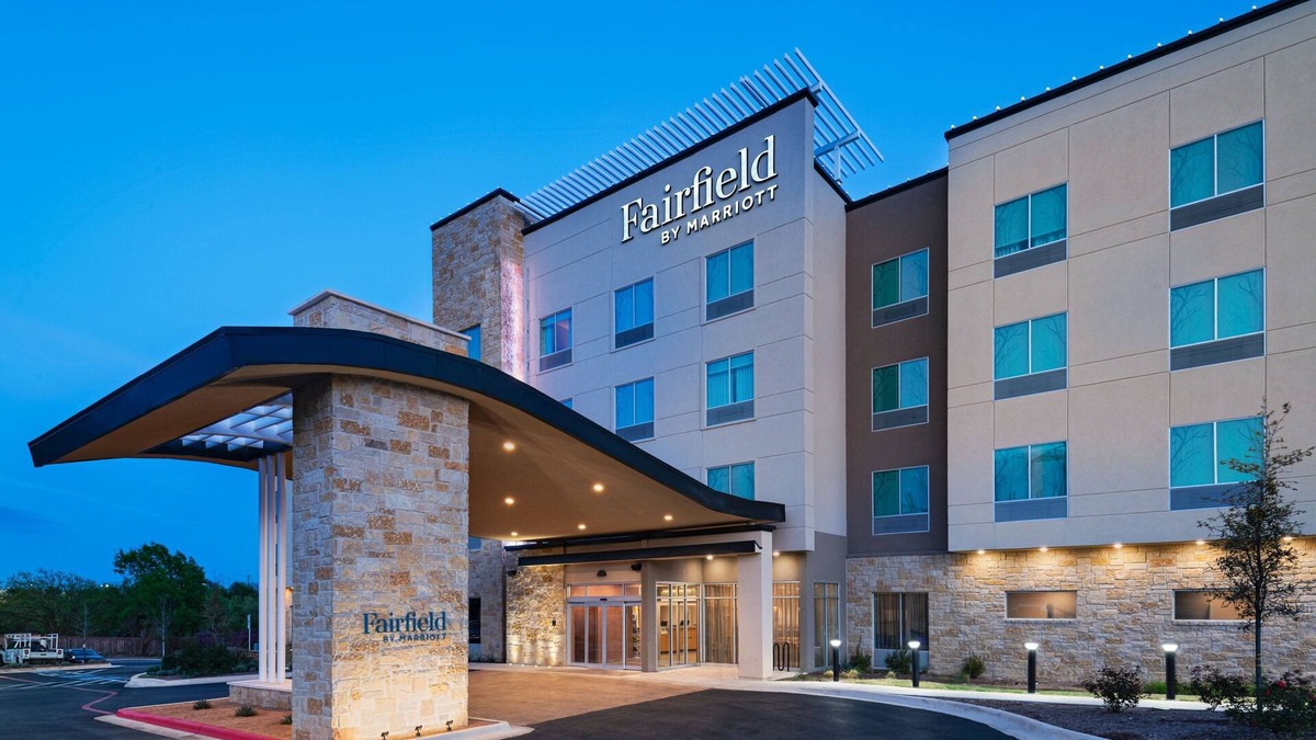 Georgetown Hotel | Fairfield Inn & Suites By Marriott Austin Georgetown