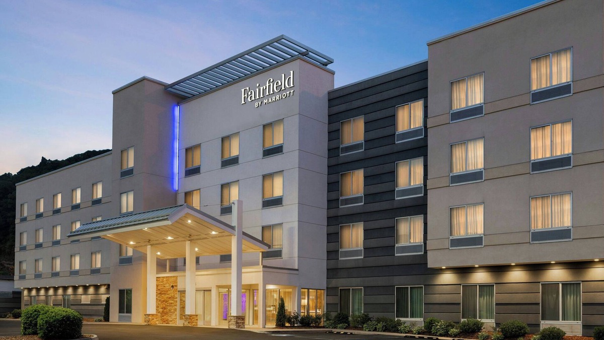 Bristol Hotel | Fairfield Inn & Suites Bristol
