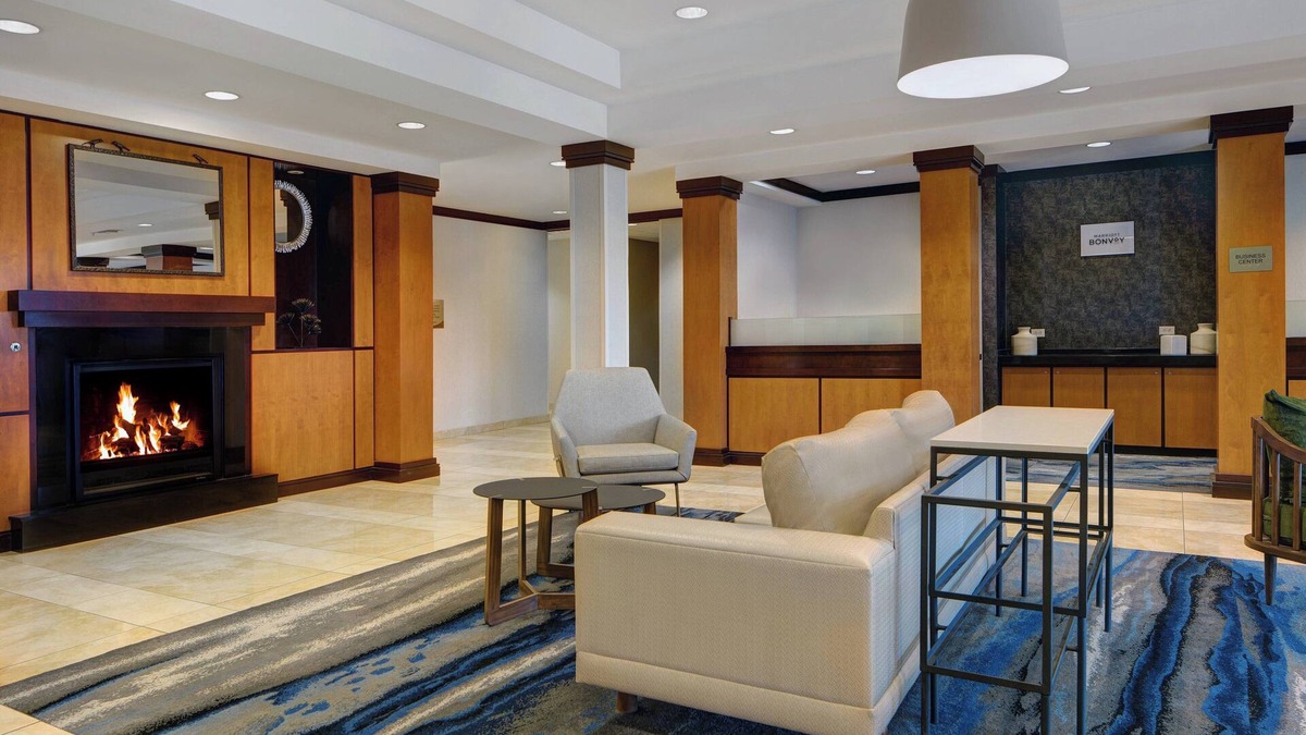 Carlsbad Hotel | Fairfield Inn & Suites by Marriott Carlsbad