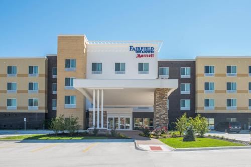 Saint Marys Allen County Hotel | Fairfield Inn & Suites by Marriott Fort Wayne Southwest