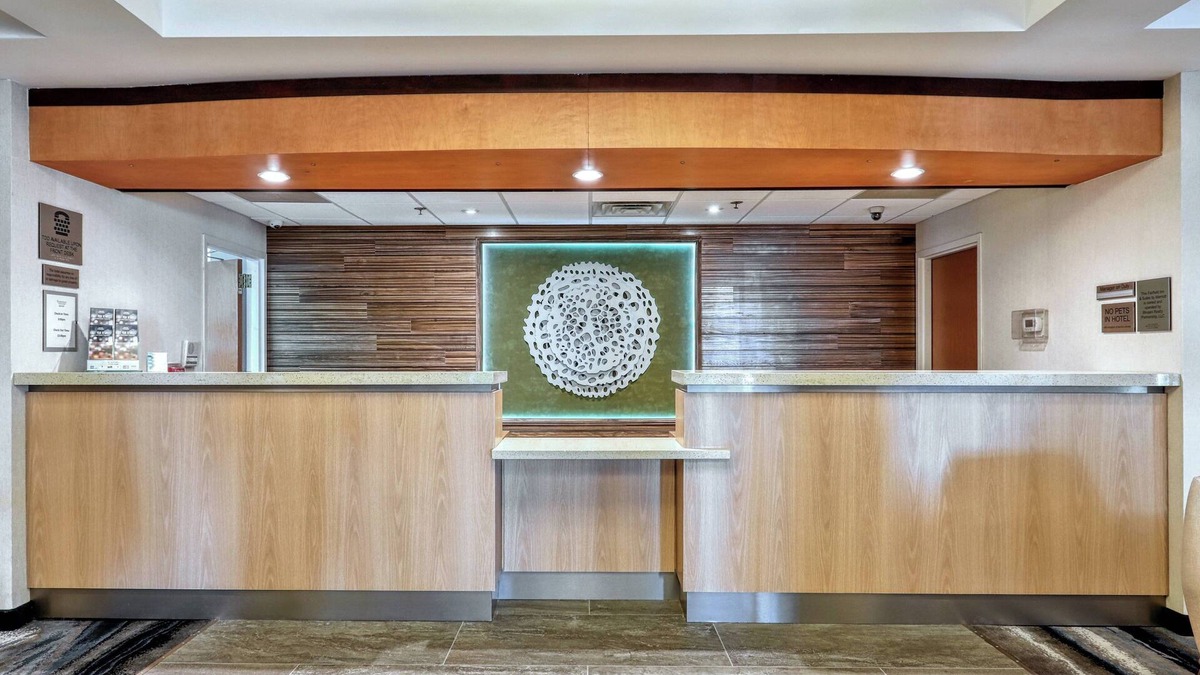 Avenel Hotel | Fairfield Inn & Suites by Marriott Woodbridge