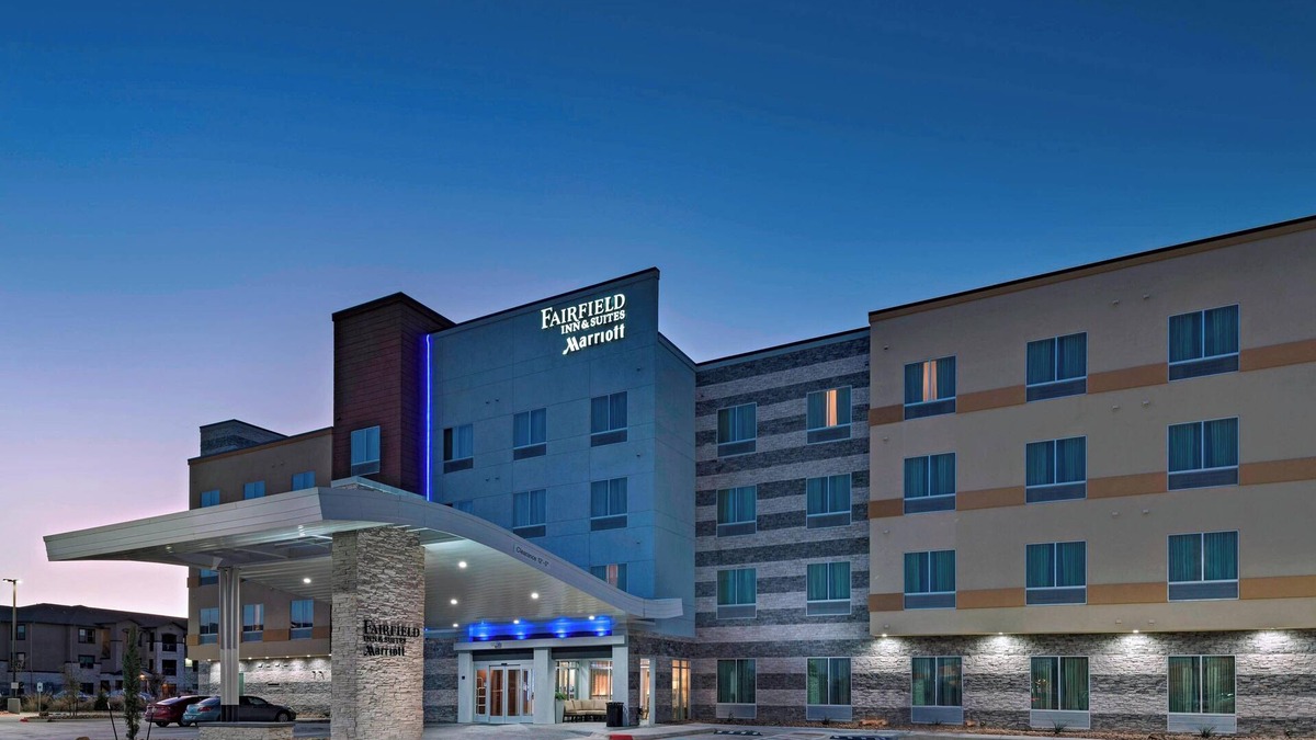 Buda Hotel | Fairfield Inn & Suites by Marriott Austin Buda