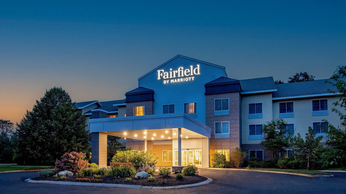 Brunswick Hotel | Fairfield Inn & Suites by Marriott Brunswick Freeport