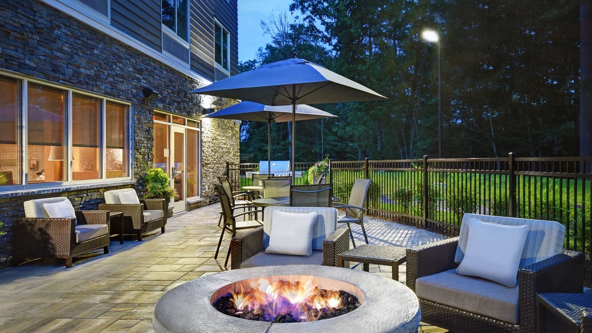Mansfield Hotel | Fairfield Inn & Suites by Marriott Mansfield