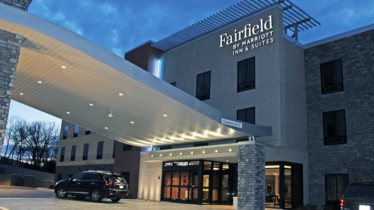 St. Louis Hotel | Fairfield Inn & Suites by Marriott St. Louis South