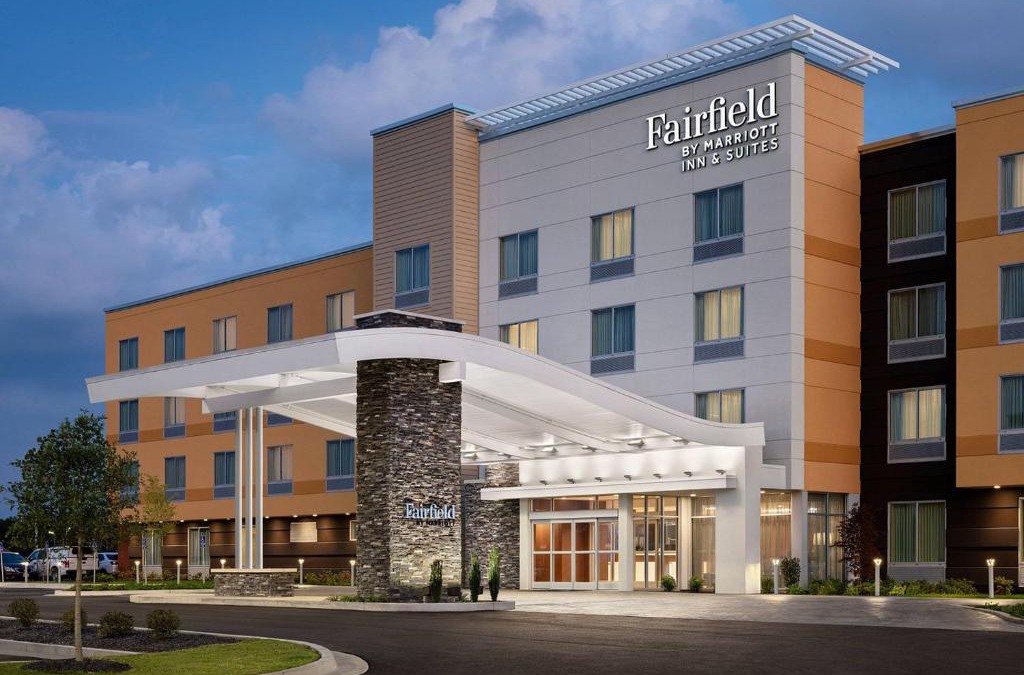 Crete Hotel | Fairfield Inn & Suites - Crete