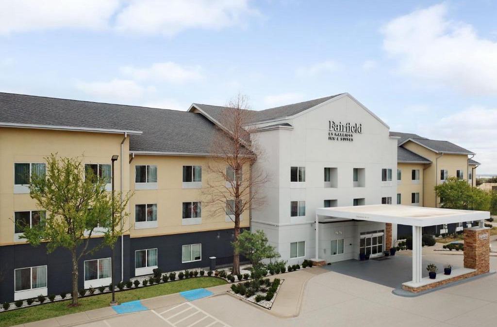 Denton Hotel | Fairfield Inn & Suites Denton