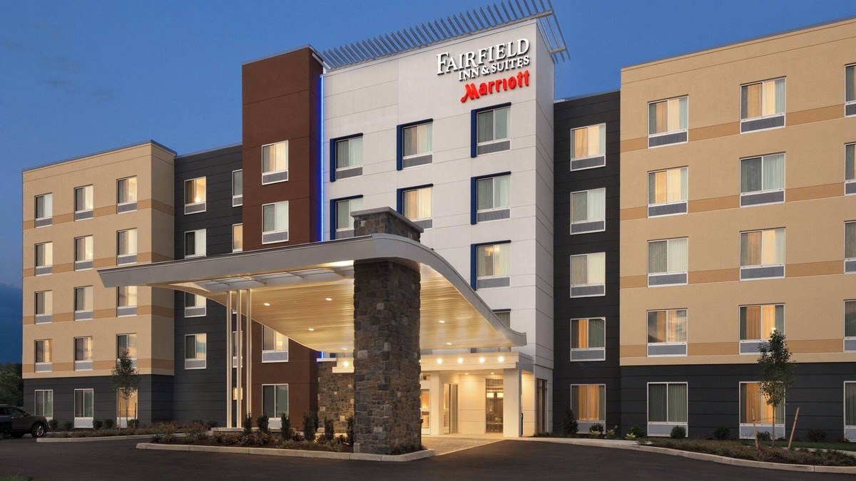 Witmer Hotel | Fairfield Inn & Suites Lancaster East at The Outlets