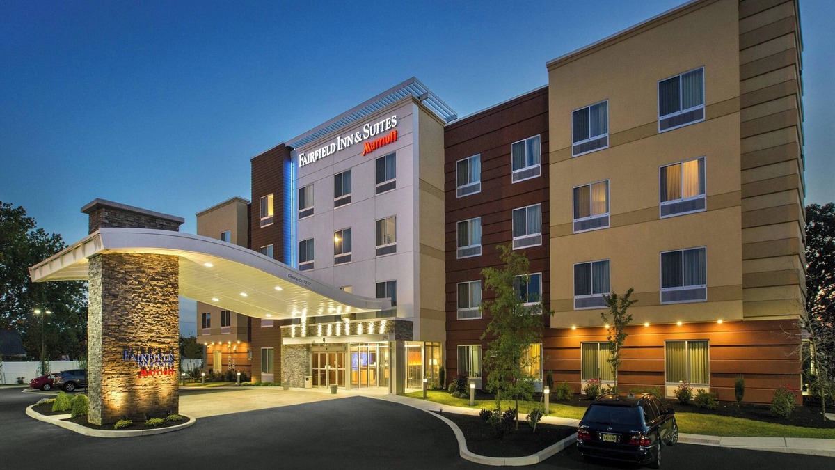 New Castle Hotel | Fairfield Inn & Suites Wilmington New Castle