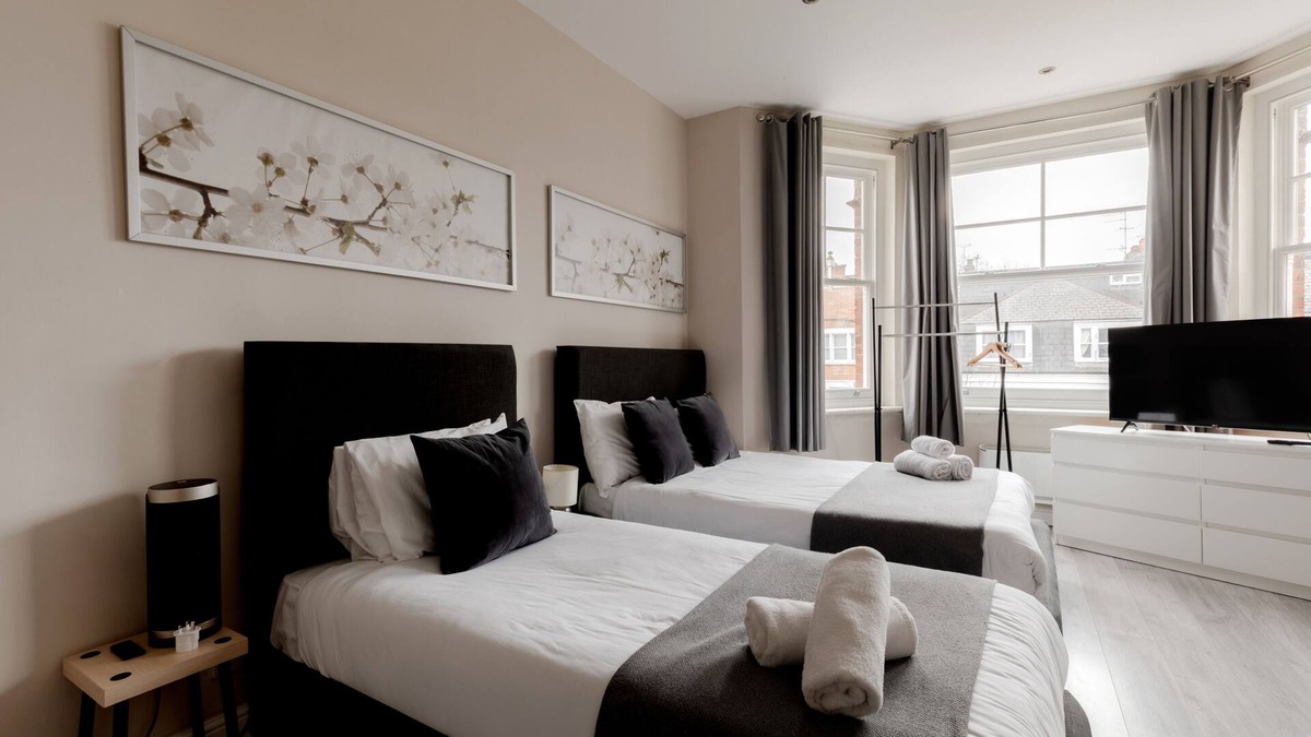South Hampstead Hotel | Fairhazel Gardens Studios