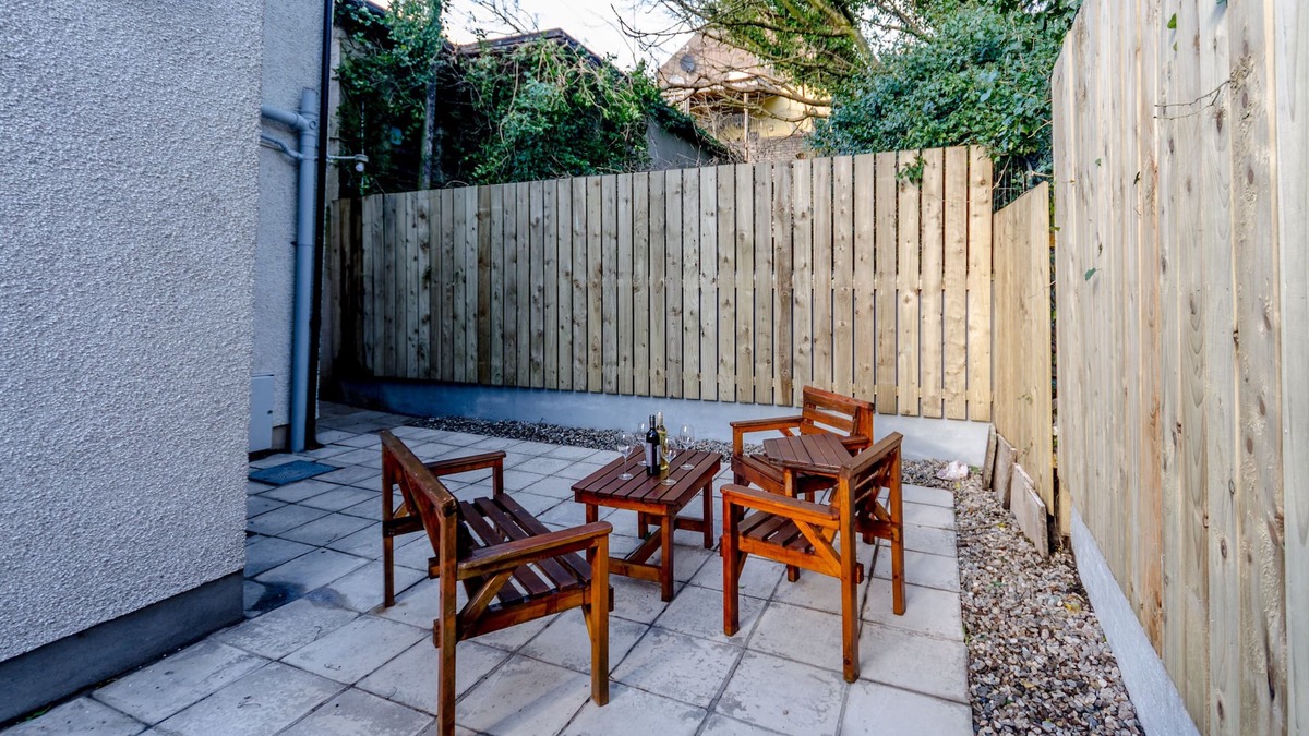 Ballycastle House | fairhill holiday let