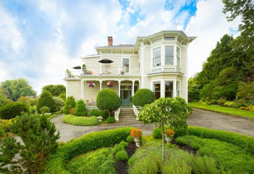 Rockland Bed & Breakfast | Fairholme Manor Inn