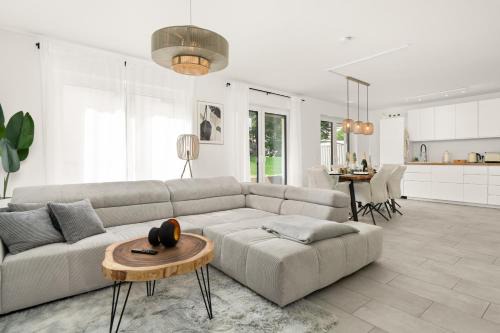Bielefeld Apartment | Fairmieten: Exklusive Suite I Terrasse I Parkplatz