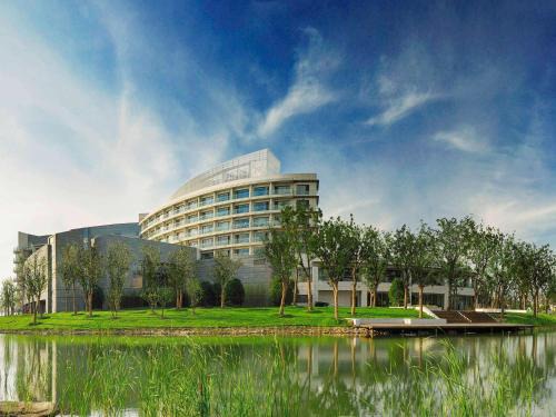 Kunshan Hotel | Fairmont Yangcheng Lake