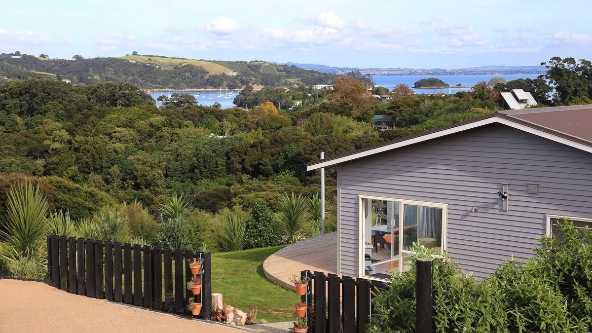Waiheke Island Apartment | Fairview Apartment - Unit 1 | Stay Waiheke