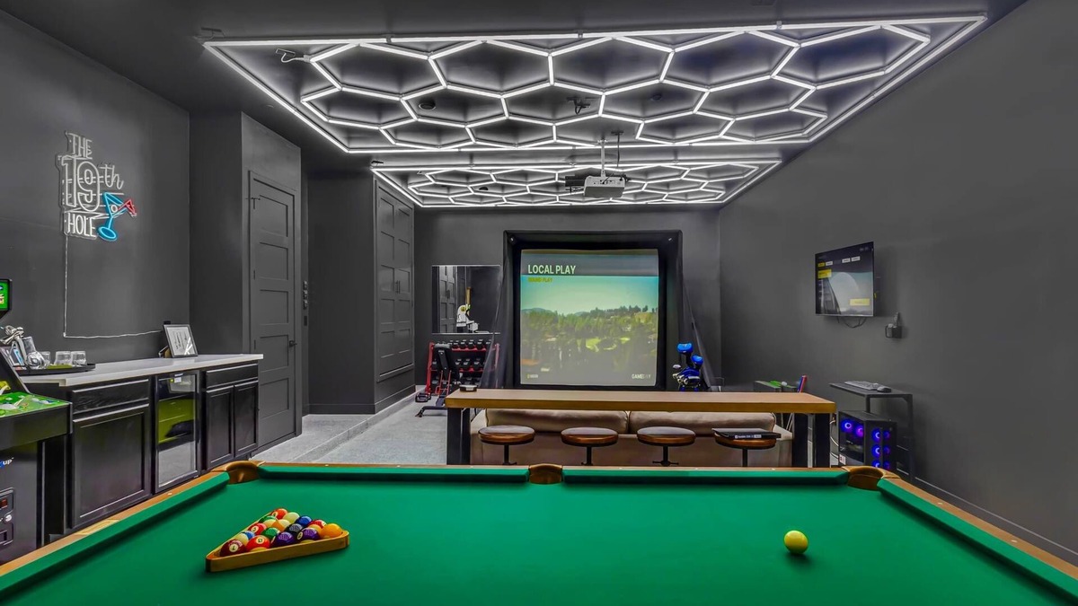Southwest Village House | Fairway Escape | Golf Sim, Billiards, Pool/Hottub