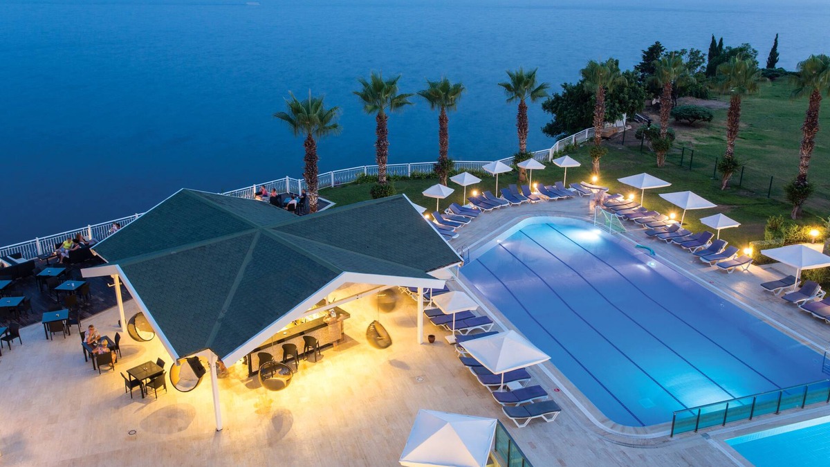 Eski Lara Resort | Falcon Hotel