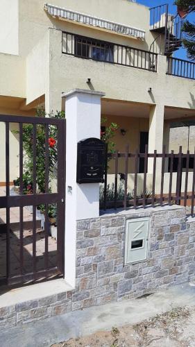 Punta Braccetto House | Falcon House