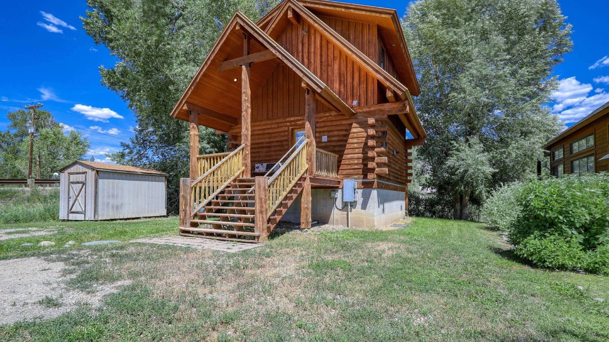 Pagosa Springs Cabin | Fall Escape Special: 15% Discount Ends Nov 22!