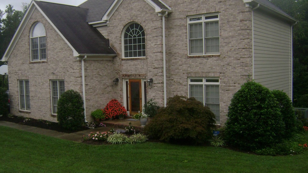 Jamestown House | FALL in Love with Jamestown!
