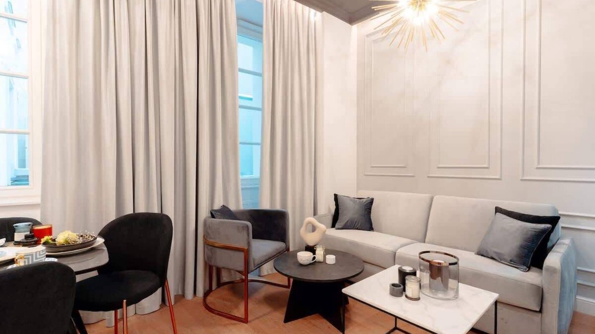 Old Town Apartment | Fall in love with the beautiful Old Town of Warsaw