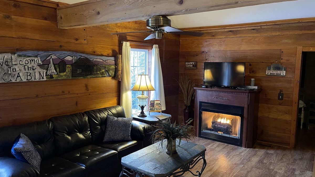 Spencer Cabin | Fall … into a cabin get-a-way! TN State parks close by!