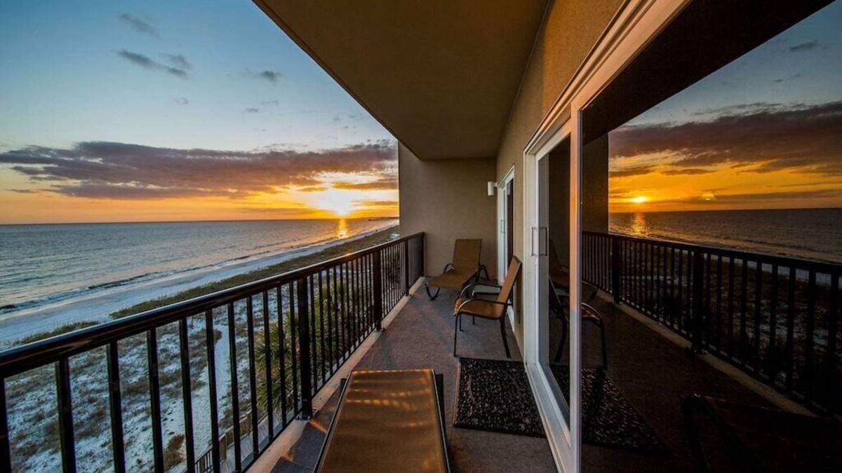 Mexico Beach Condo | Fall is Awesome from Sweeping Vue of the Gulf of Mexico,30 steps to beach