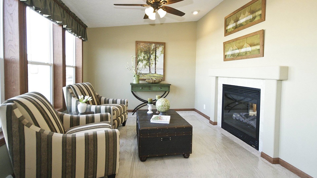 Elysian Cabin | Fall is BEAUTIFUL @ LAKE Francis! Winter Specials, flexible, inquire! n