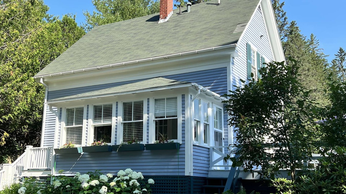 Mount Desert House | Fall Special rates! Somes Harbor ~ Charming home close to Acadia National Park
