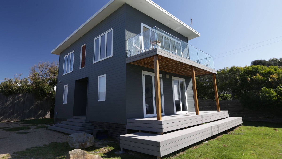 Falmouth House | Falmouth Beach Houses