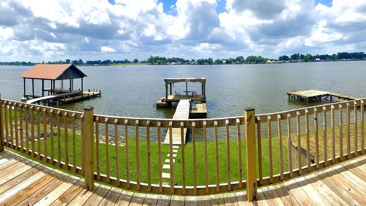 Jarreau House | False River Waterfront property