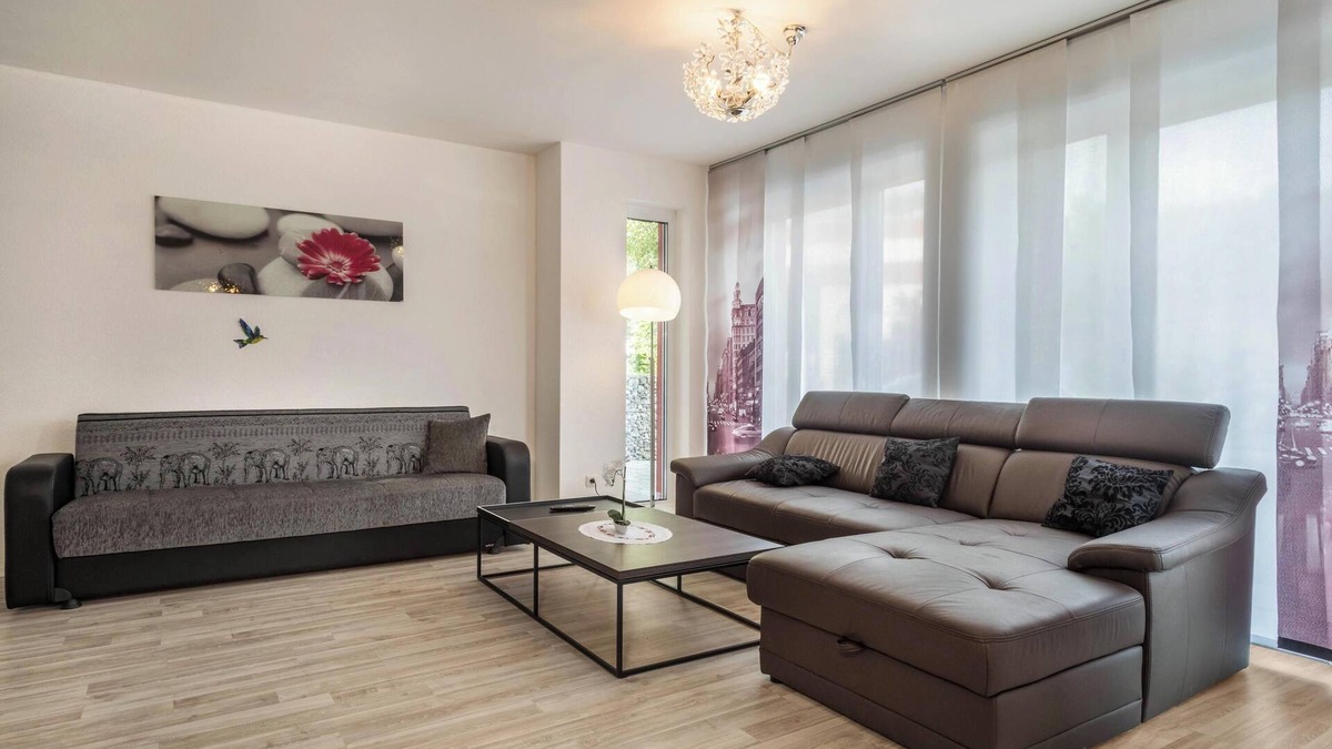 Meersburg Apartment | Familien-Apartment 6 near the shore of Lake Constance with Terrace & Wi-Fi