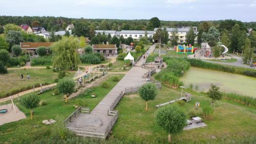 Trassenheide Hotel | Familien Wellness Hotel Seeklause mit großem Abenteuerspielplatz "Piraten-Insel-Usedom" Kinder immer All-Inklusive & Getränke ganztags inklusive
