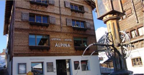 Tavanasa Hotel | Familienhotel Alpina