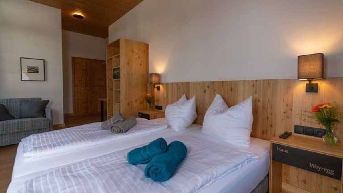 Weyregg am Attersee Cottage | Familienzimmer FZ - Haus Weyregg - Frühstückspension