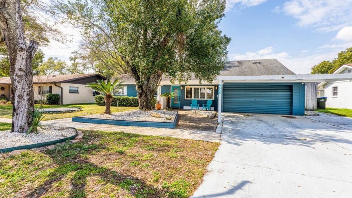 Conway House | Family 3BR Orlando Stay | Wi-Fi + Full Kitchen