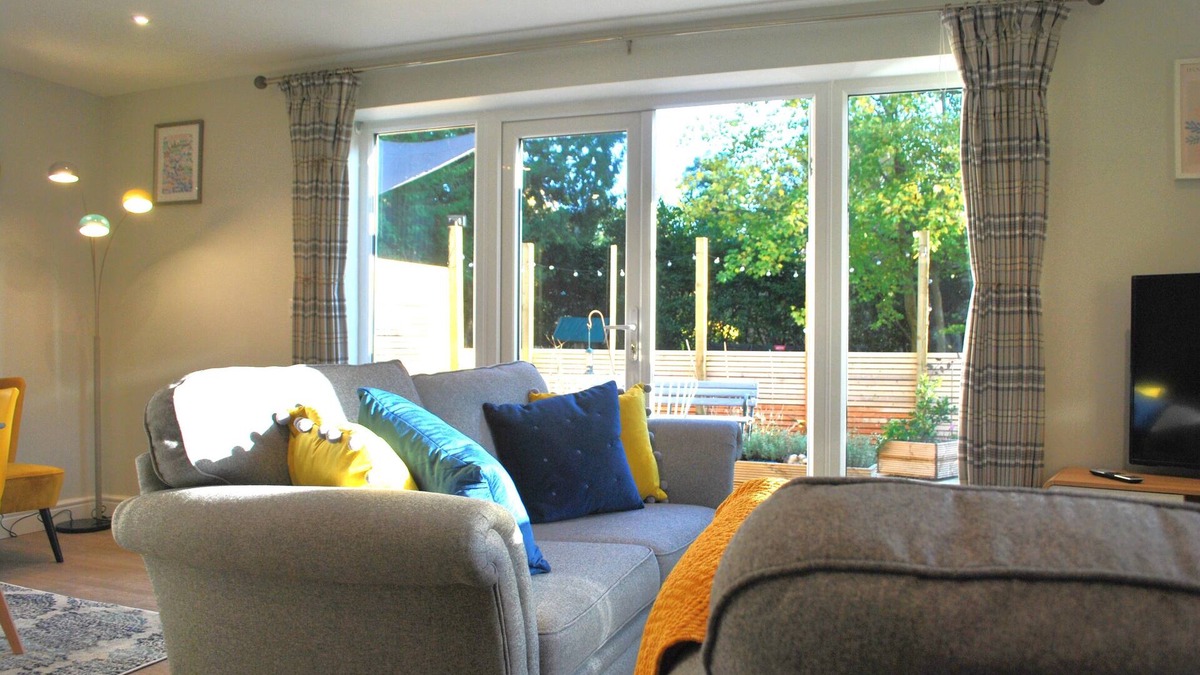 Fleet Cottage | Family and Dog Friendly Luxury Annex