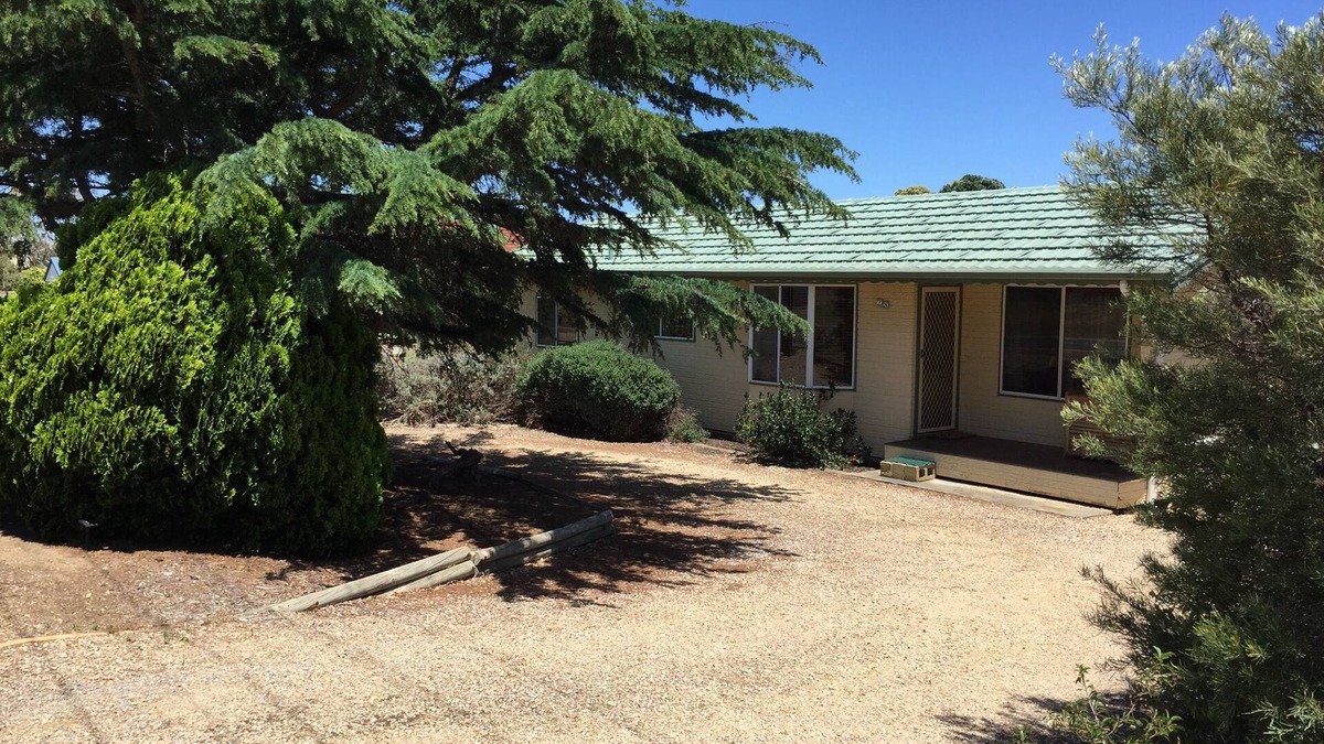 Carrickalinga House | Family and pet friendly holiday home, only a short walk to Carrickalinga beach