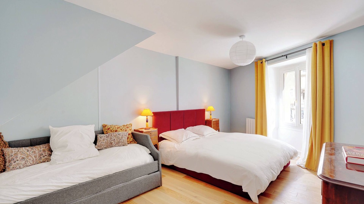 18th Arrondissement Apartment | Family apartment 2 bedrooms. up to 6 adults. Kids friendly