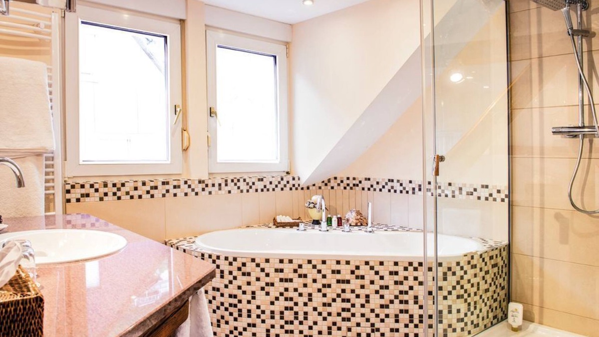 Alf House | Family apartment, balcony or loggia - Ringhotel Bömers Mosellandhotel